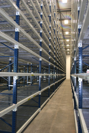 Pallet Racking - Narrow Aisle